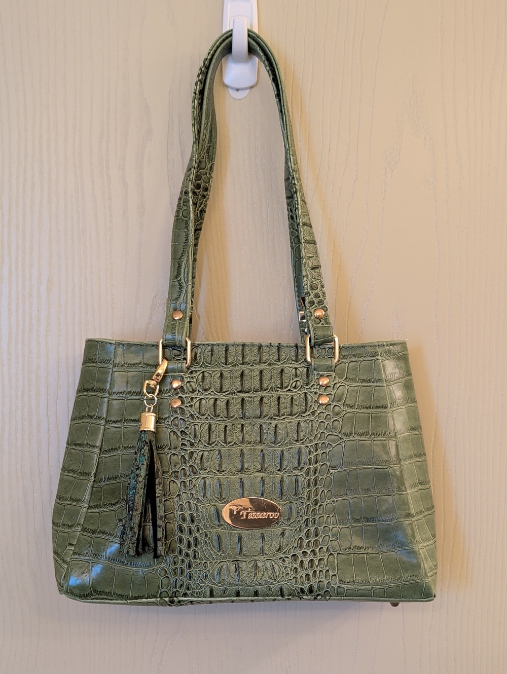 Tessaroo Vintage Green Croc Embossed Shoulder Bag with Tassel | Faux Leather